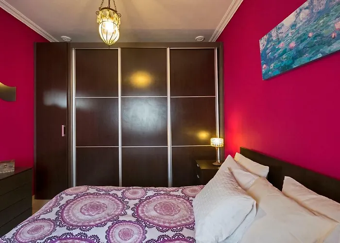 Atico Soleado Y Centrico * カディス